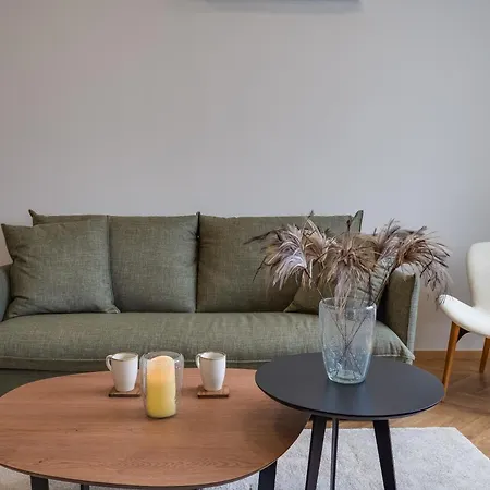 Pantio Living Apartment
