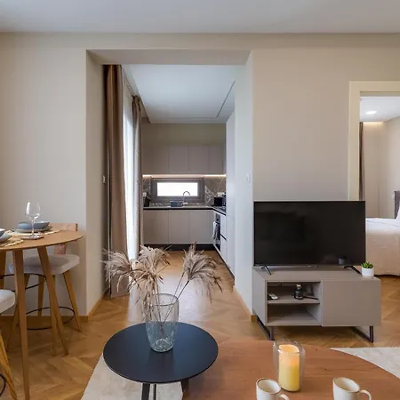 Pantio Living Meneou