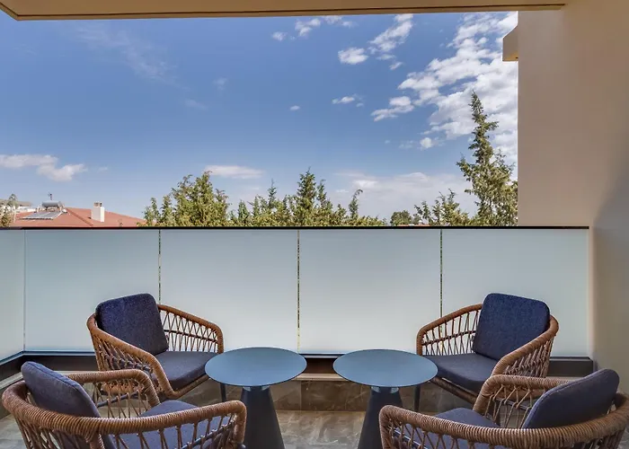 Pantio Living * Meneou